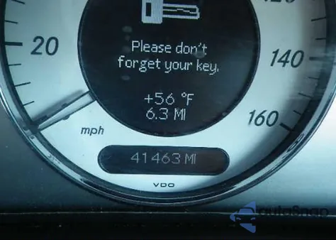 2008 Mercedes-Benz Clk550 из США, поврежденный, VIN WDBTK72F08T093290